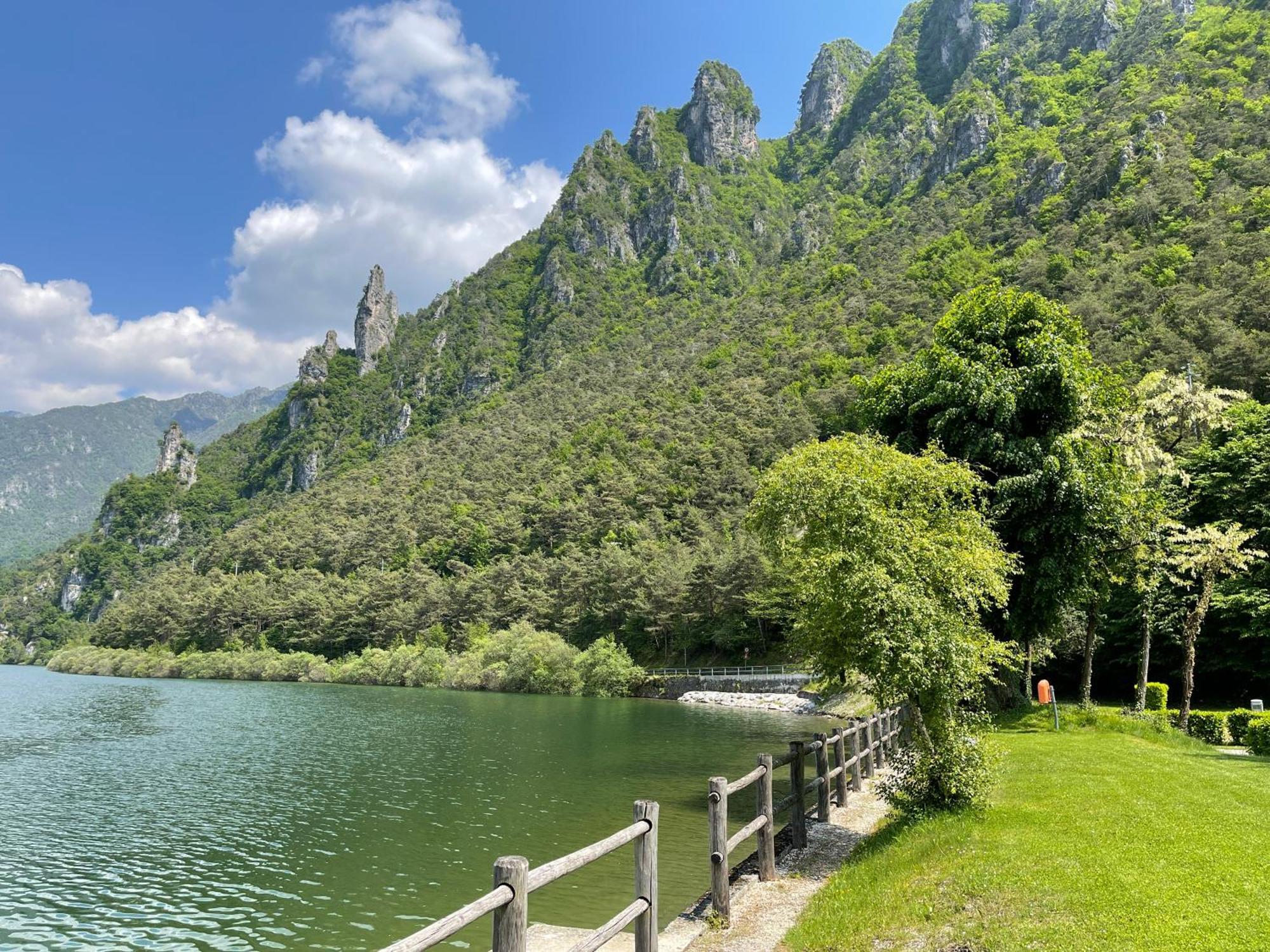 Sportcamping & Glamping Resort Rio Vantone Crone Kültér fotó